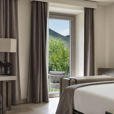 Di Piazzano - Small Luxury Of The World Hotel