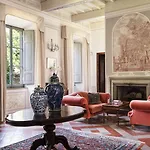 מלון Di Piazzano - Small Luxury Of The World 5*