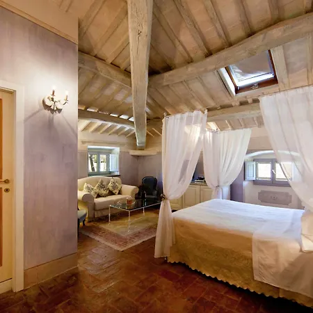 ホテル Di Piazzano - Small Luxury Of The World 5*